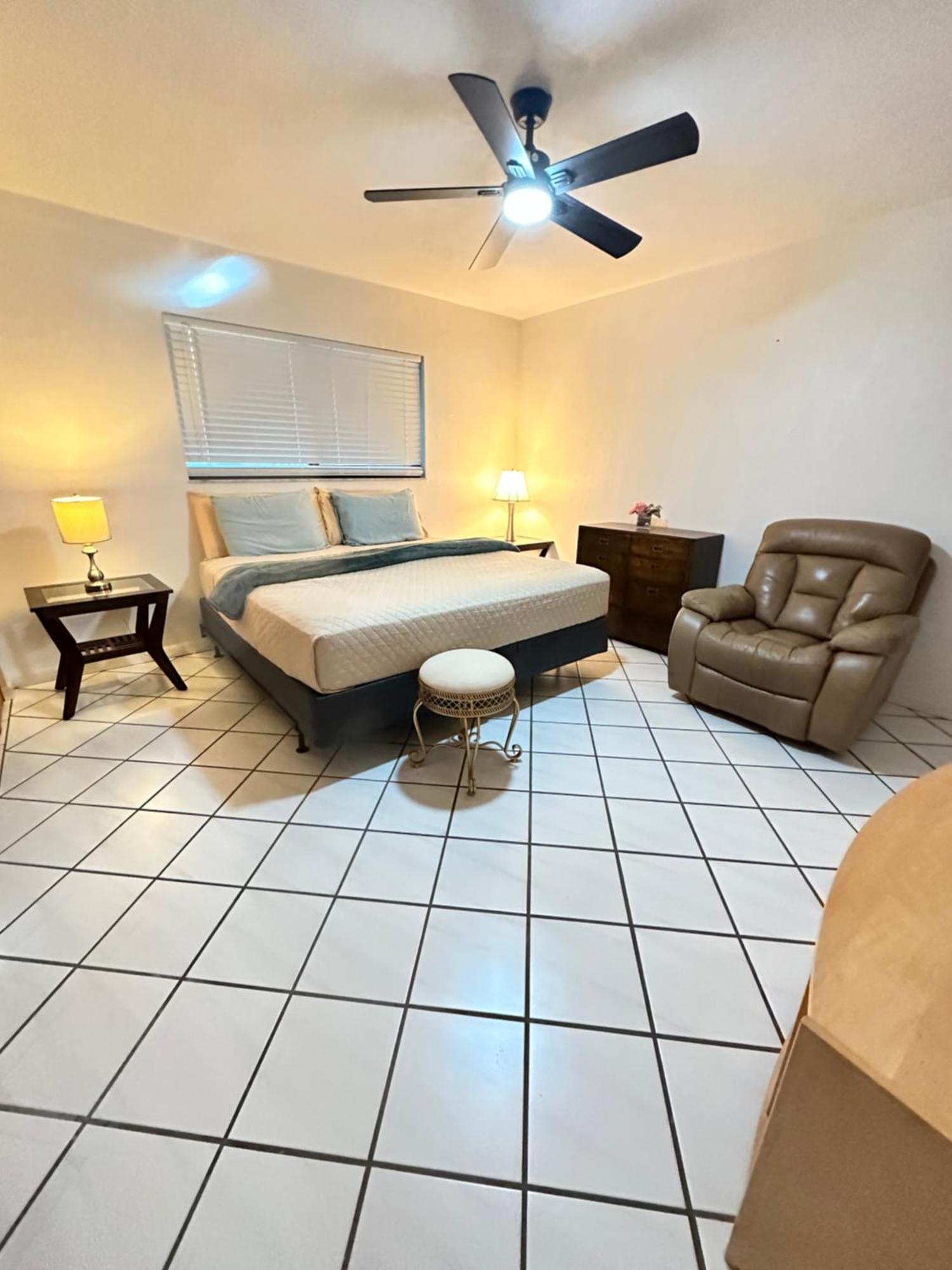 Vacation Pool Home In The Woods. North North Naples Esterno foto